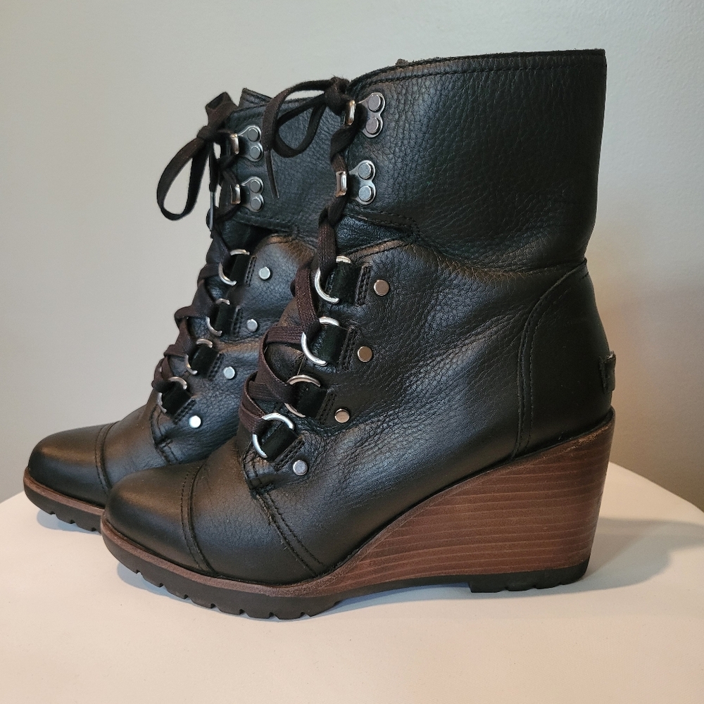Sorel After Hours Black & Brown Lace Up Leather Wedge Wooden Heel Boots SZ 8.5
